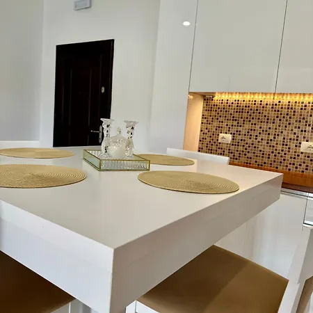 Belaire Luxury Apartment Sarandë Exteriér fotografie